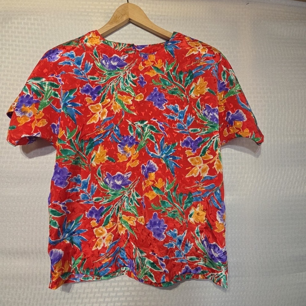 Vintage Nicola Blouse Small Red‎ Floral Back Button Top 80s 90s Korea